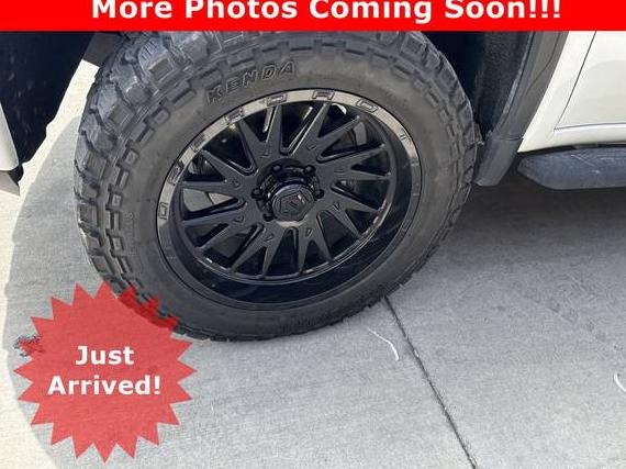 GMC SIERRA LIMITED 2022 1GTP9EEL5NZ118651 image